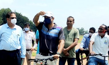 लाल बाग़ संवरेगा नई सुविधाओं के साथ कलेक्टर ने सम्बंधित अधिकारियों को दिए ज़रूरी निर्देश