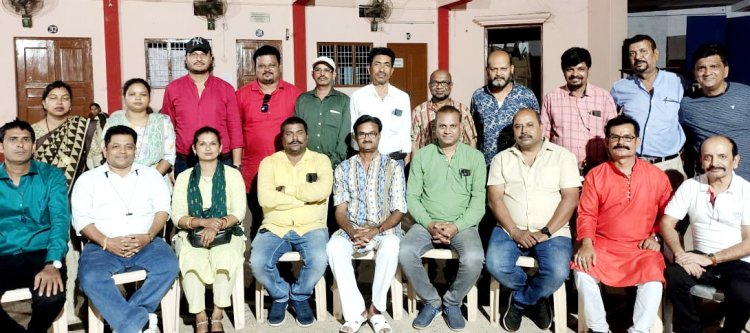 संस्था अभियान की नई कार्यकारिणी गठित विश्वजीत अध्यक्ष महेन्द्र उपाध्यक्ष और अफ़ज़ल अभियान के नए सचिव बने