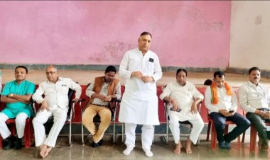 BJP के जिला प्रभारी लोकेश कावड़िया ने ली बस्तर मण्डल की समीक्षा बैठक