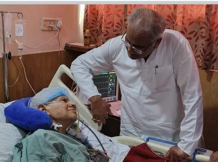 पूर्व CM भूपेश बघेल के पिता का निधन रायपुर के एक निजी अस्पताल में इलाज के दौरान ली अन्तिम सांस, 3 महीने से थे बीमार