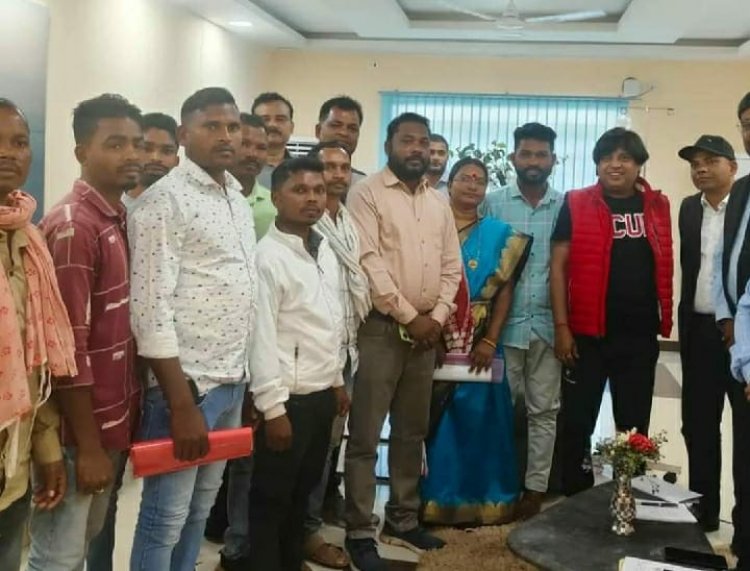 भाजपा नेताओं ने NMDC के सह प्रबंध निदेशक से की मुलाकात बोले- स्थानीय युवाओं को रोजगार दें, लाल पानी की समस्या से निजाद दिलाएं, सुपरस्पेशलिटी हॉस्पिटल खोले