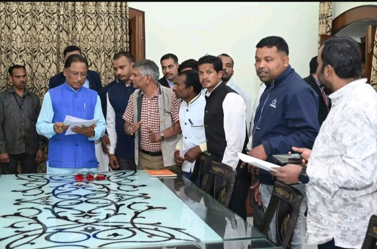 छत्तीसगढ़ संविदा कर्मचारी अपनी दस सूत्री मांगों को ले कर मुख्यमंत्री विष्णुदेव साय मुलाक़ात की