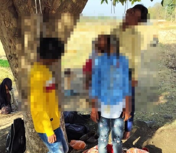 Breaking: पेड़ पर लटका मिला पिता, पुत्र और पुत्री का शव...जानिए क्या है पूरा मामला
