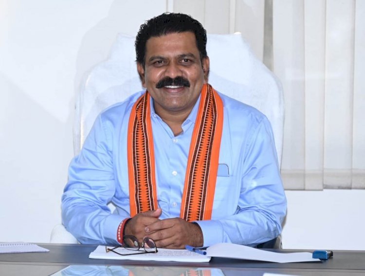गृह मंत्री विजय शर्मा ने जारी किया बयान, छत्तीसगढ़ में सुरक्षाबलों और नक्सलियों के बीच हुई मुठभेड़ को लेकर कही ये बात