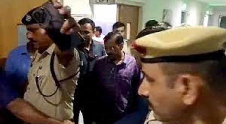 Breaking : मुख्यमंत्री अरविंद केजरीवाल को मिला कोर्ट से झटका...इतने दिनों के लिए बढ़ी रिमांड