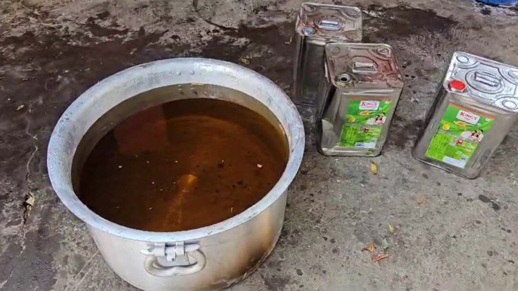 मनोकामना दीप के लिए बना रहा था नकली घी, प्रशासन की टीम ने माराछापा, बड़ी मात्रा में घी बरामद