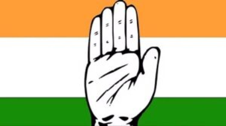 Breaking : कांग्रेस को फिर लगा बड़ा झटका...400 से ज्यादा नेताओं ने दिया सामूहिक इस्तीफा