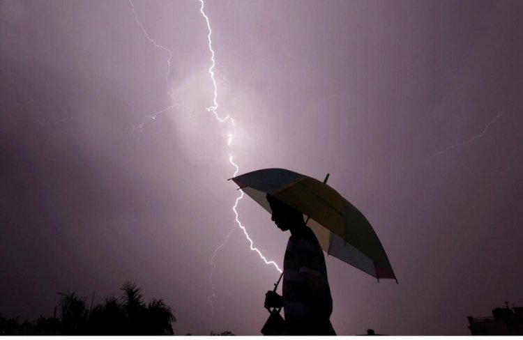प्रदेश के इन जिलों में करवट लेगा मौसम...आंधी-तूफ़ान के साथ होगी भारी बारिश