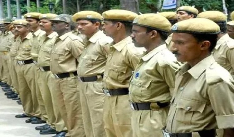 छत्तीसगढ़ में 5वीं, 8वीं और 10वीं पास के लिए सरकारी नौकरी, नगर सैनिक के 2215 पदों पर निकली भर्ती, जानिए पूरी डिटेल
