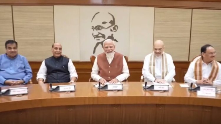 ब्रेकिंग : दिल्ली में केंद्रीय कैबिनेट की बैठक आज...बजट के साथ इन मुद्दों पर हो सकती है बात