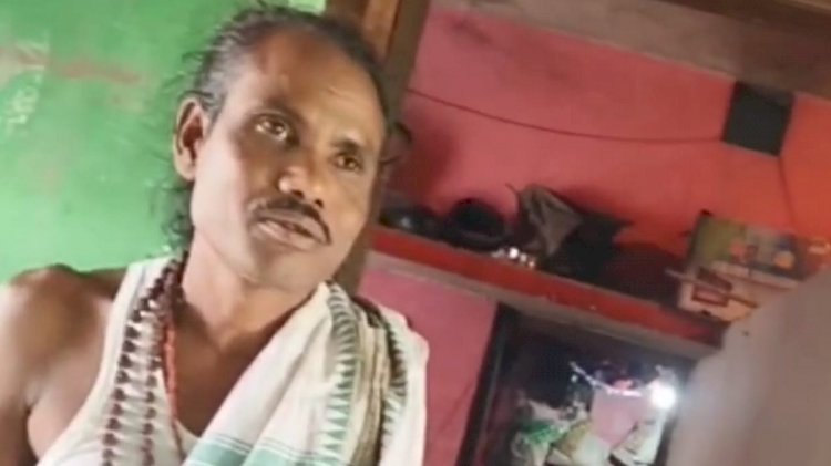 छत्तीसगढ़ में नीबू वाले बाबा, नीबू चटवाने के बाद महिलाएं हो जाती है गर्भवती, मौके पर पहुंचा प्रशासन, फिर जो हुआ….