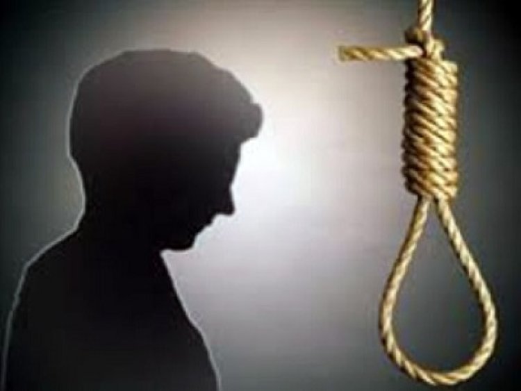 CG : कॉलेज छात्र ने फांसी लगाकर दी जान...इस वजह से दी वारदात को अंजाम...पढ़ें पूरी खबर...!!