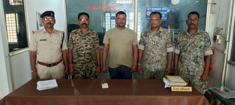 CG - भगवान दर्शन कराने के नाम पर सोने के आभुषण लेकर फरार हुये थे सभी आरोपी, पुलिस टीम द्वारा उत्तरप्रदेश से किया गया गिरफ्तार