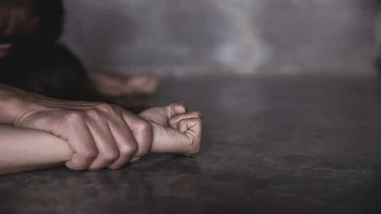 छत्तीसगढ़ में रिश्ते शर्मसार : बड़े पिता ने 4 साल की मासूम के साथ किया दुष्कर्म