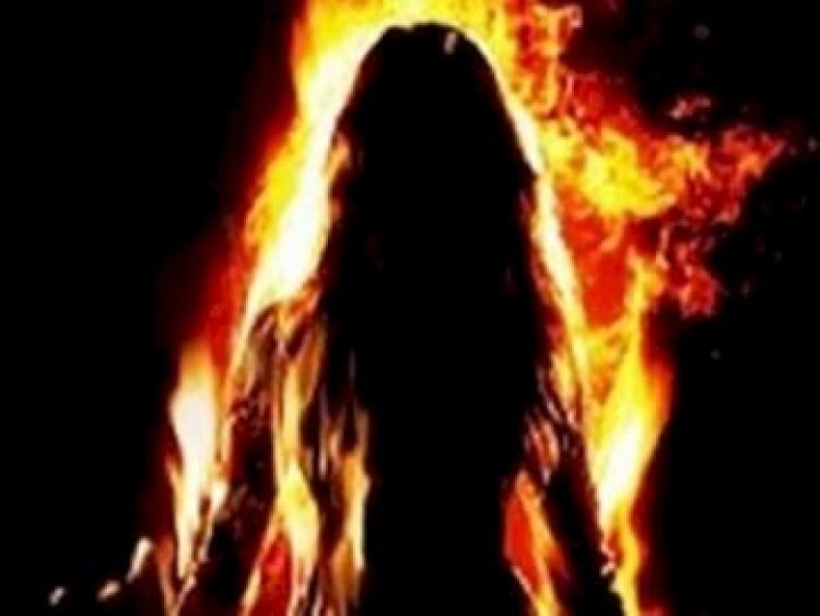 नाबालिक लड़की का प्रेम माँ पिता देनें गए जान हॉस्पिटल में एडमिट जानें पूरा मामला पढ़े पूरी ख़बर