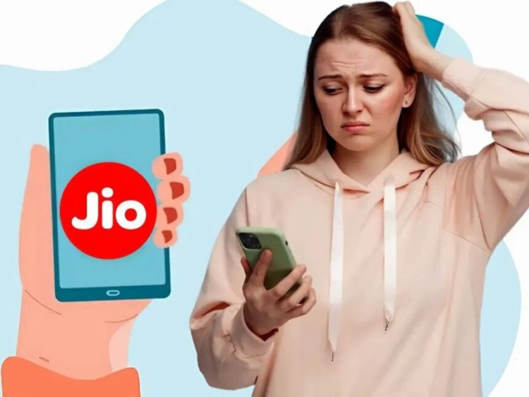 करोड़ों यूजर्स को झटका, Jio ने अपने दो प्लान की वैलिडिटी में किया बदलाव