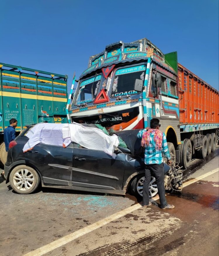 BIG BREAKING : दर्दनाक सड़क हादसे में कार सवार 5 लोगों की मौत