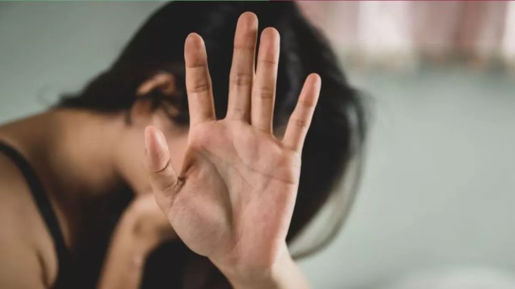 CG-घर में जबरन घुसा दरिंदा : चेहरे में नकाब पहनकर महिला से किया दुष्कर्म, सोने की चेन और कैश लेकर हुआ फरार